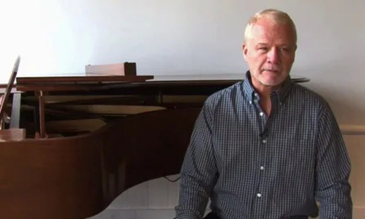 David Tolley Pianist net worth and career