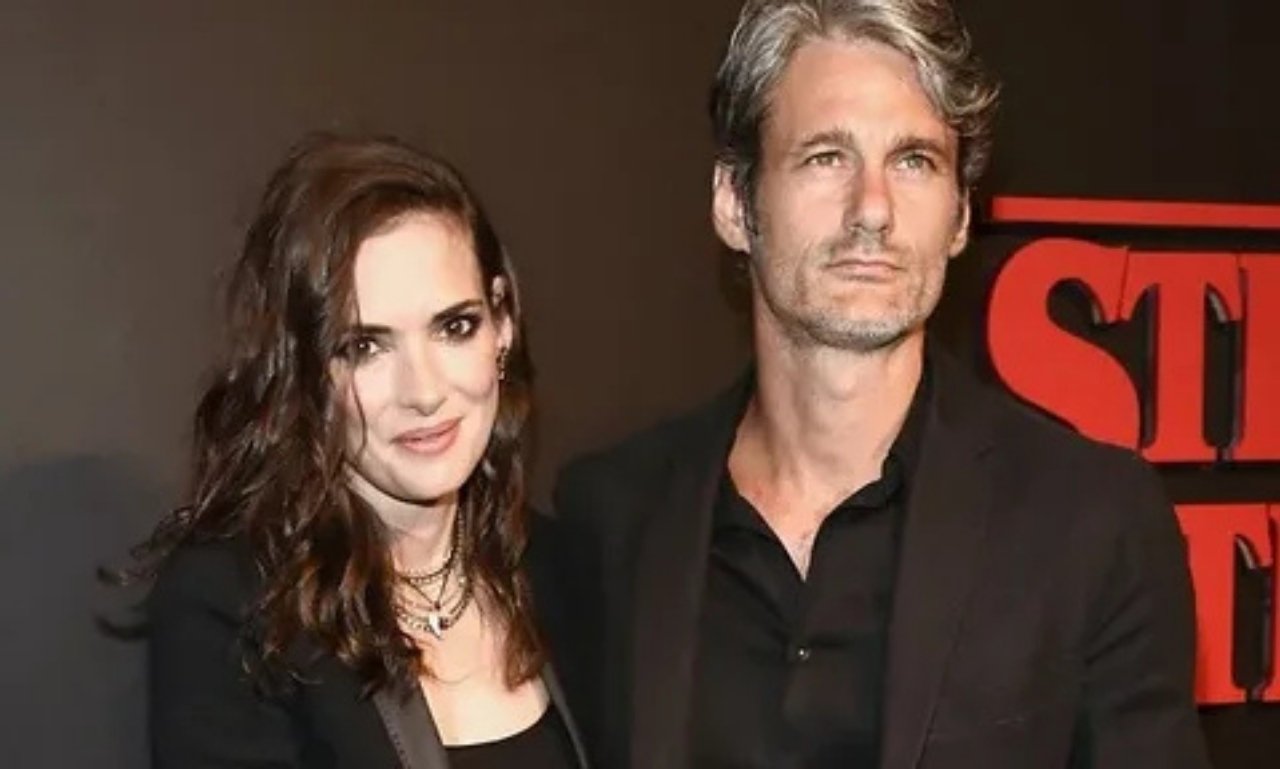 Scott Mackinlay Net Worth 2026: Career, Bio, Fashion Success & Winona Ryder