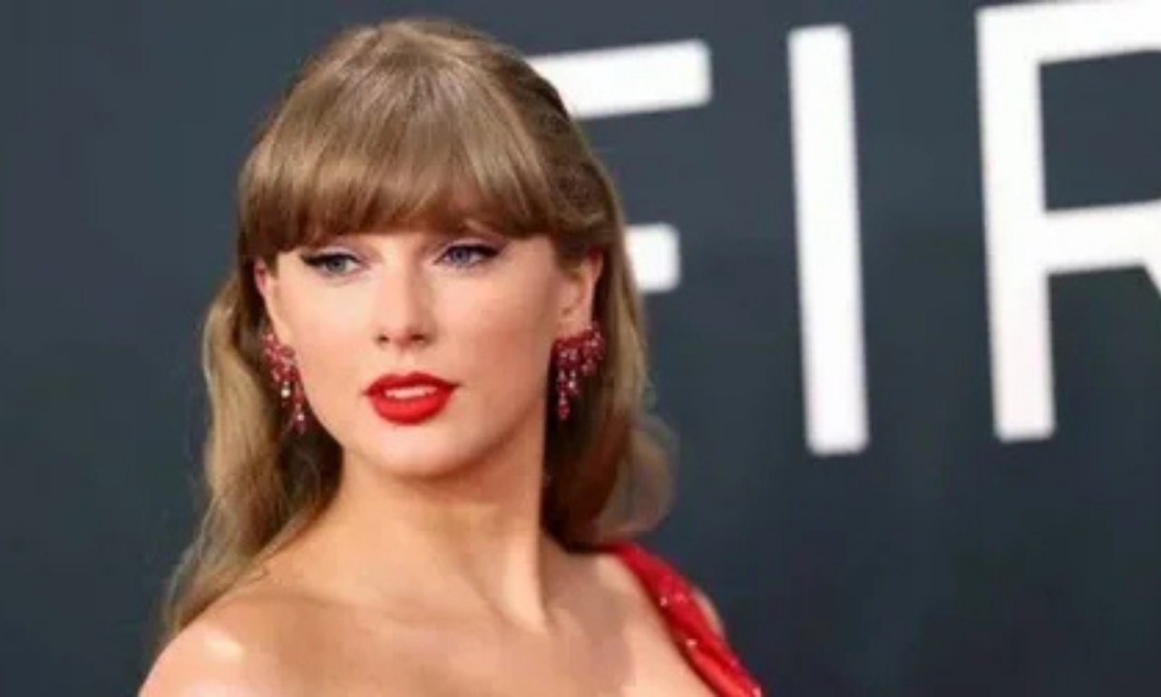 Taylor Swift net worth, age, height and measurements