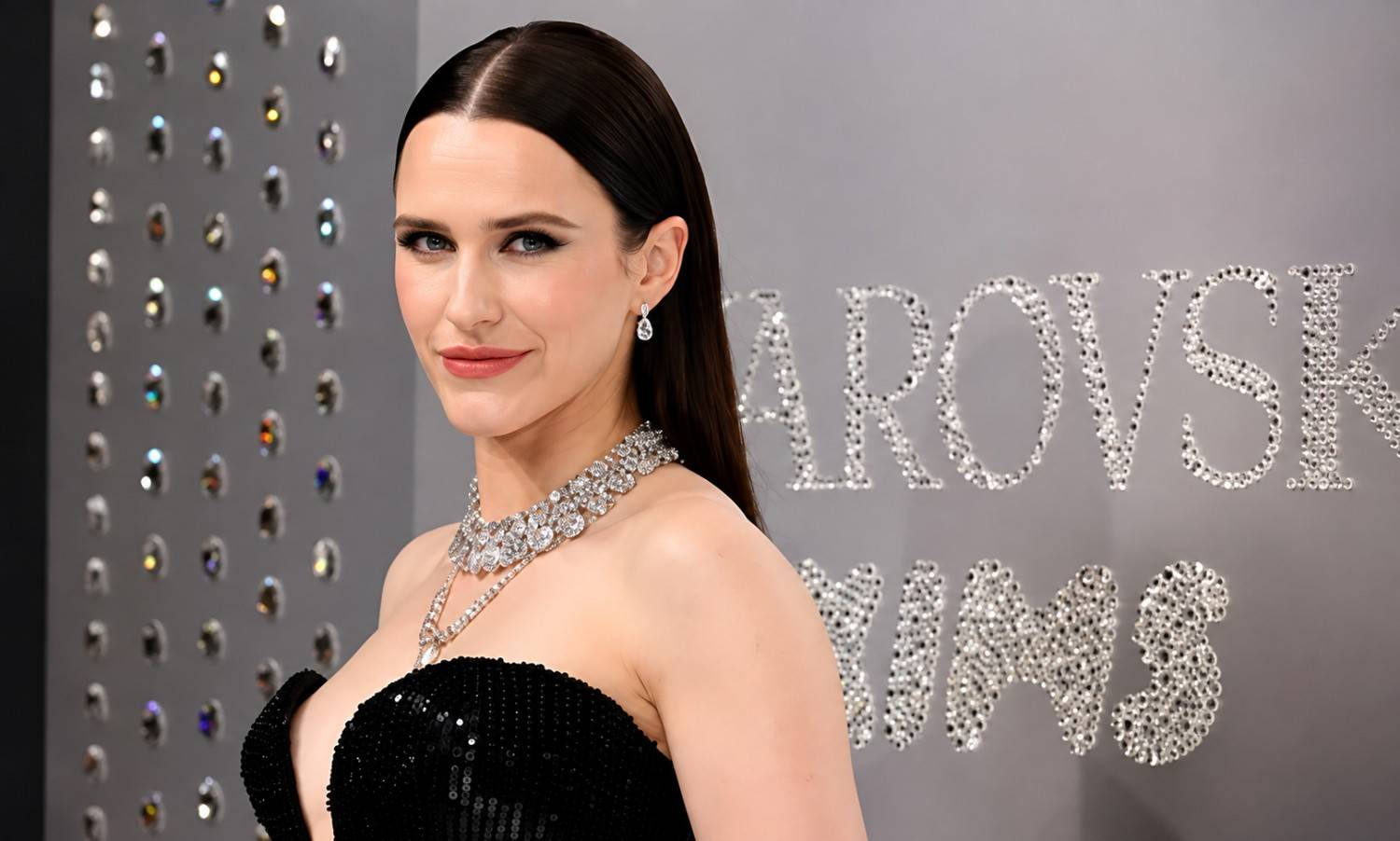 Rachel Brosnahan Net Worth: Powerful Career, Bio & Facts
